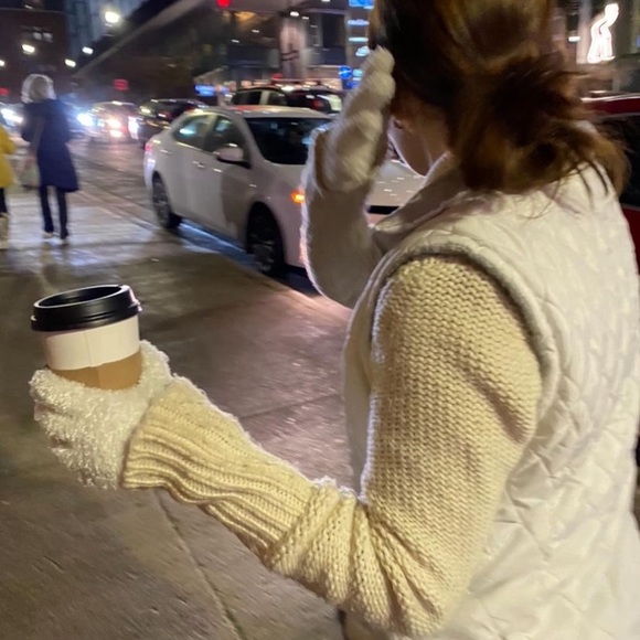 Meet your Posher, Claire - Picture 1 of 1